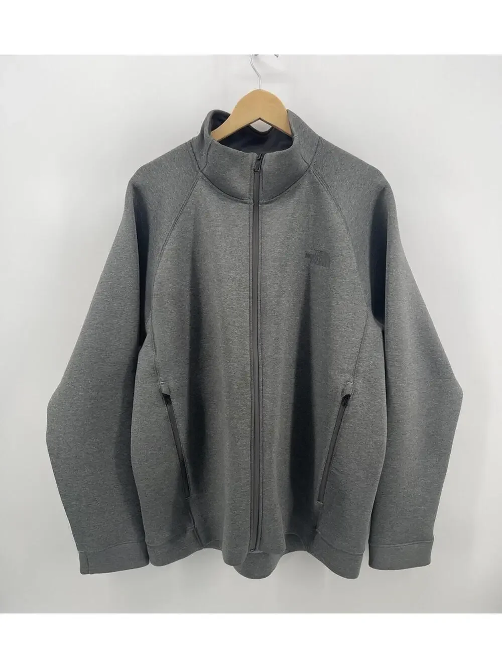 The North Face Men’s XL Gray Full Zip Polyester Fleece Jacket